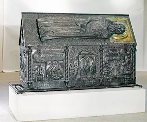 Scrigno contenente le reliquie di San Simeone, commissionato da Elisabetta, moglie del re Ludovico I d
